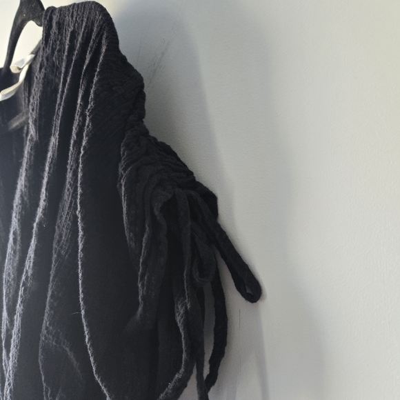 H&M Women's Black 1 Piece Cut Out Black Jumper Pant Suit Medium - Picture 6 of 12